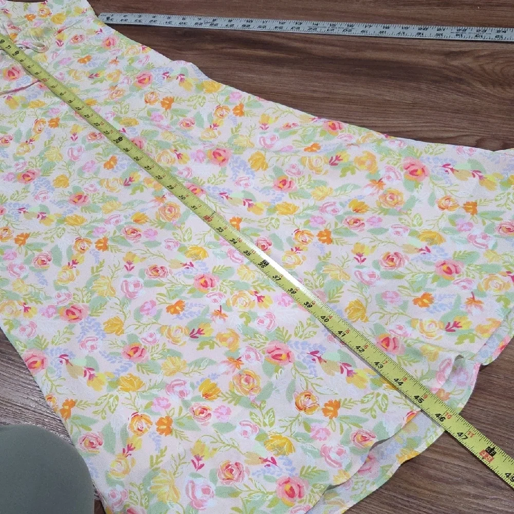 Simple Retro Beautiful Floral Dress Size Large - Picture 7 of 11